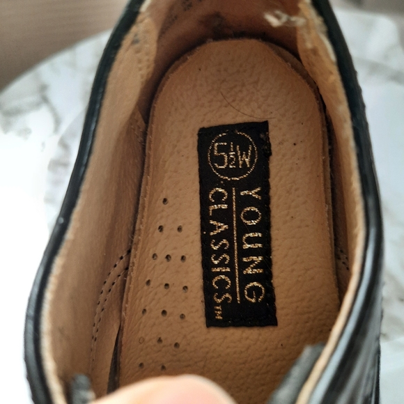 4/$20 Young Classics Dress Shoes Black Oxford Tod 5.5W - Picture 7 of 9